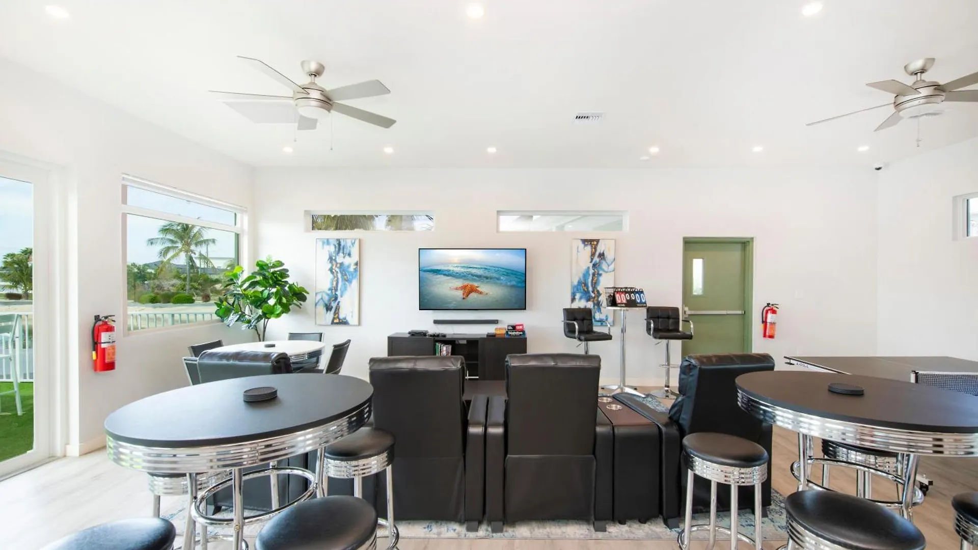Holiday home Summertime Suites #53 West Bay