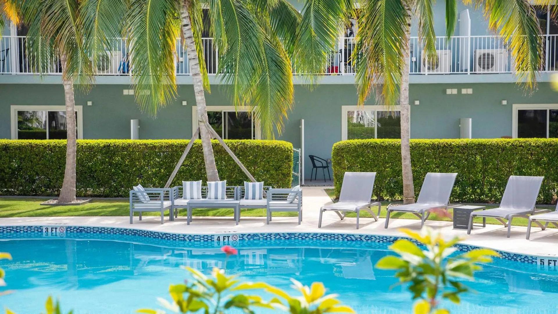 Holiday home Summertime Suites #53 West Bay